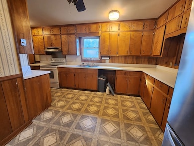 1348 Evergreen Rd, Sylvester, GA 31791 - photo 6