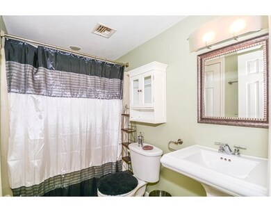 122 Tall Oaks Dr unit F, South Weymouth, MA 02190 - photo 7