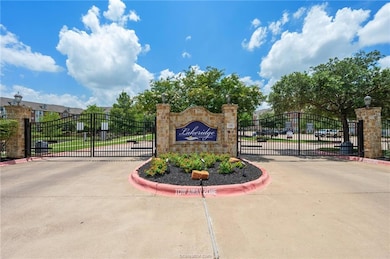 1198 Jones Butler Rd unit 2204, College Station, TX 77840 - photo 4