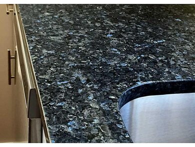 Kitchen. Granite countertops