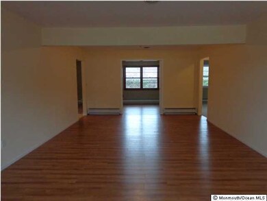 19 Whitmore Dr, Toms River, NJ 08757 - photo 2