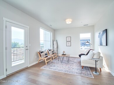 991 E Railroad Ave, Post Falls, ID 83854 - photo 5