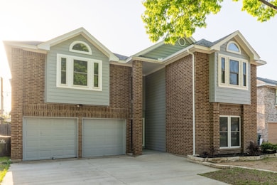 6400 Meadow Glen Dr, Arlington, TX 76018 - photo 2