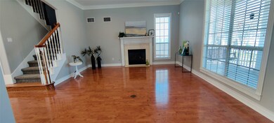 728 Le Green St, Houston, TX 77008 - photo 5