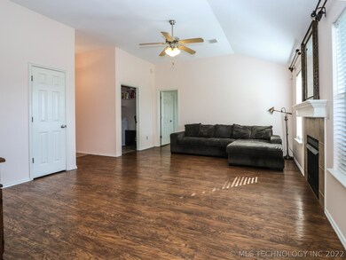 5116 N 34th St, Broken Arrow, OK 74014 - photo 7