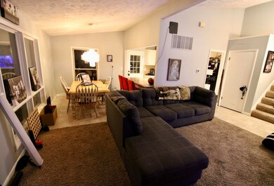 6533 Outer Lincoln Ave, Newburgh, IN 47630 - photo 2