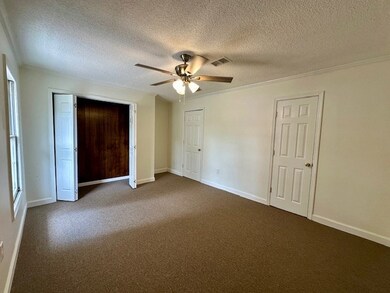 104 Ash St, Fitzgerald, GA 31750 - photo 4