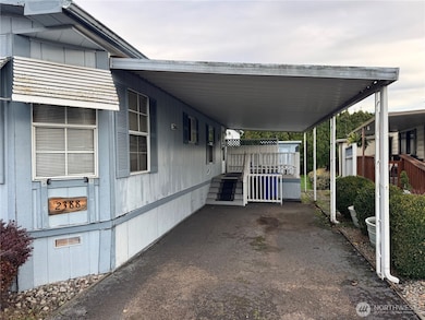 2388 Sparrow Loop unit 155, Kelso, WA 98626 - photo 4