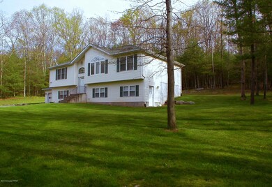 1200 Sherwood Forest Rd, Stroudsburg, PA 18360 - photo 4
