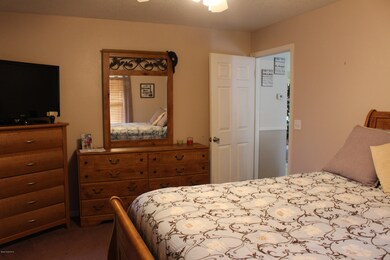 6566 Dixie Ave, Cocoa, FL 32927 - photo 5