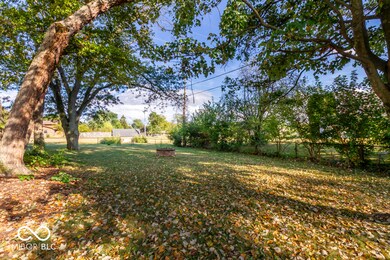 4735 Woodcrest Dr, Columbus, IN 47203 - photo 6