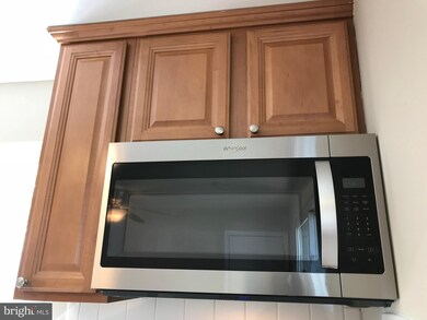 915 Elfin Ave, Capitol Heights, MD 20743 - photo 3