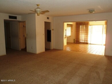 832 S Saranac Ave unit 1, Mesa, AZ 85208 - photo 4