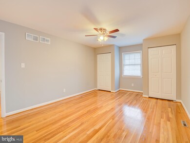 1010 Broadmore Cir, Silver Spring, MD 20904 - photo 4