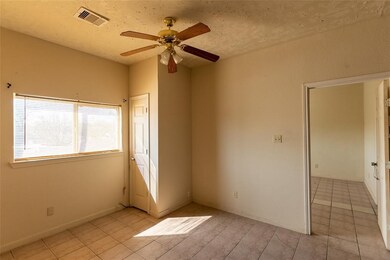 4720 Yellowstone Blvd unit 6, Houston, TX 77021 - photo 5