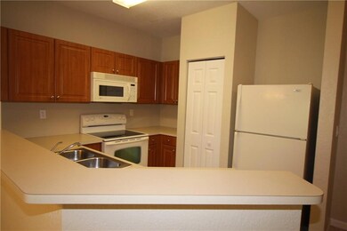 6532 Catalina Ln unit 6532, Tamarac, FL 33321 - photo 3