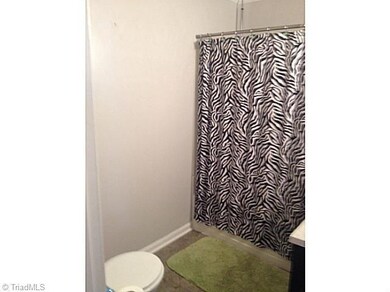 212 Northview Dr, Asheboro, NC 27203 - photo 3