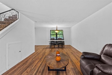 712 Penn Ln, Moore, OK 73160 - photo 7