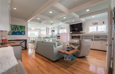 10 Julia Ct, Middletown, RI 02842 - photo 4