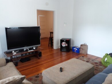 34 Pelham St unit 34, Newton Center, MA 02459 - photo 5