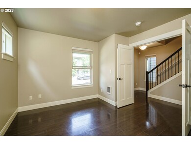 14312 SW Compass Dr, Beaverton, OR 97005 - photo 6