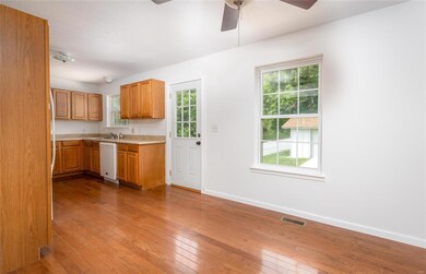 1313 Hillview Dr, Rolla, MO 65401 - photo 4