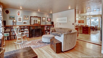 Front room 4