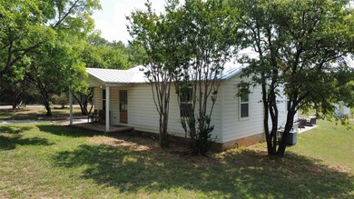 225 Banks Dr, Weatherford, TX 76087 - photo 4