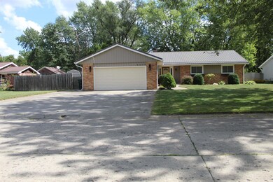 5004 N Somerset Dr, Muncie, IN 47304 - photo 2