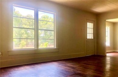 311 Wadley St, Pineville, LA 71360 - photo 4