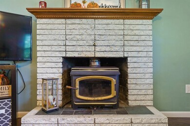 159 Litchfield Rd, Londonderry, NH 03053 - photo 6