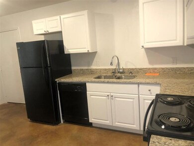 901 W 7th St, Bonham, TX 75418 - photo 6