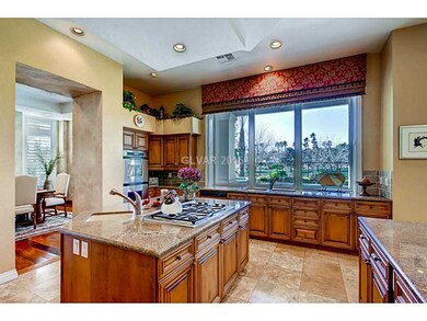 Kitchen. Exquisite gourmet kitchen