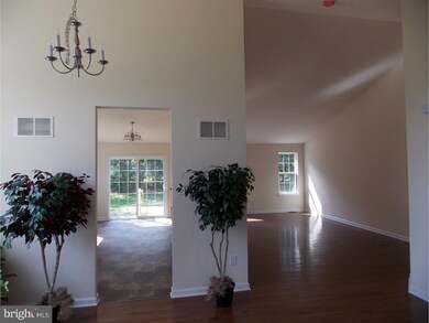 102 Nottingham Ln, Newfield, NJ 08344 - photo 7