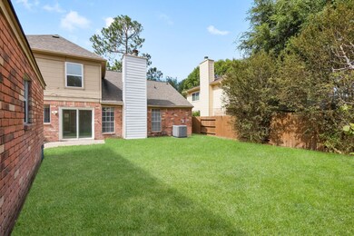 8318 Sparkling Springs Dr, Houston, TX 77095 - photo 3