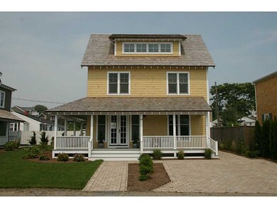 78 Crest St, Middletown, RI 02842 - photo 2