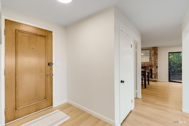 835 Clifton Ct, Benicia, CA 94510 - photo 4