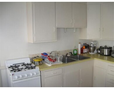 33 Palmer St unit 35, Waltham, MA 02451 - photo 6