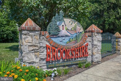 972 Cambridge Dr, Manheim, PA 17545 - photo 4