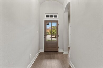 805 Woodhaven Ct, Granbury, TX 76048 - photo 5