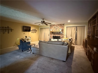 FAMILY ROOM 2