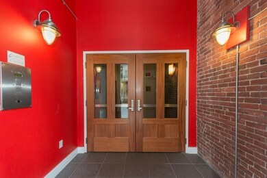 13 Willow St unit 504, Lynn, MA 01901 - photo 4