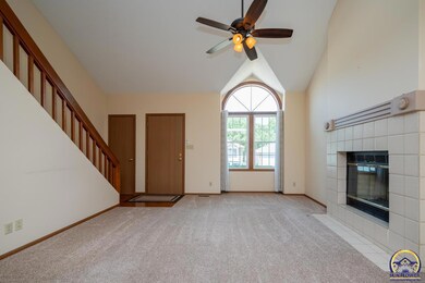 3556 SW Willow Brook Dr, Topeka, KS 66614 - photo 5