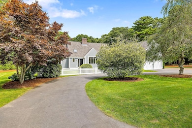 34-web-or-mls-329 Waquoit Rd Final-8