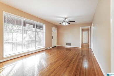 304 Polly Reed Rd, Center Point, AL 35215 - photo 4