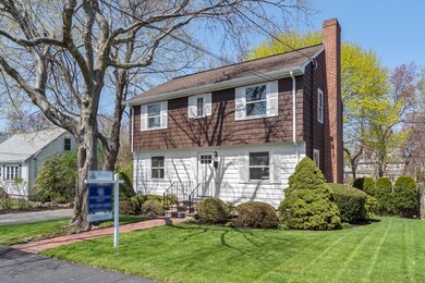 15 Huntington St, Waltham, MA 02452 - photo 2