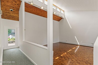 323 Riverside Ave, Riverside, CT 06878 - photo 3