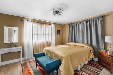 735 Pine St, Chico, CA 95928 - photo 4