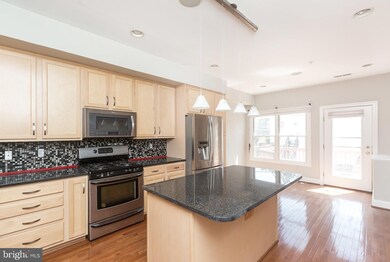 1211 S Bouldin St, Baltimore, MD 21224 - photo 3