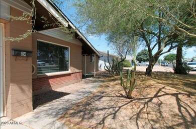 24 E Cairo Dr, Tempe, AZ 85282 - photo 4